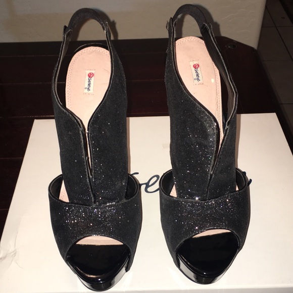 Olsenboye Black Shimmer Platform Stilettos - Picture 1 of 4